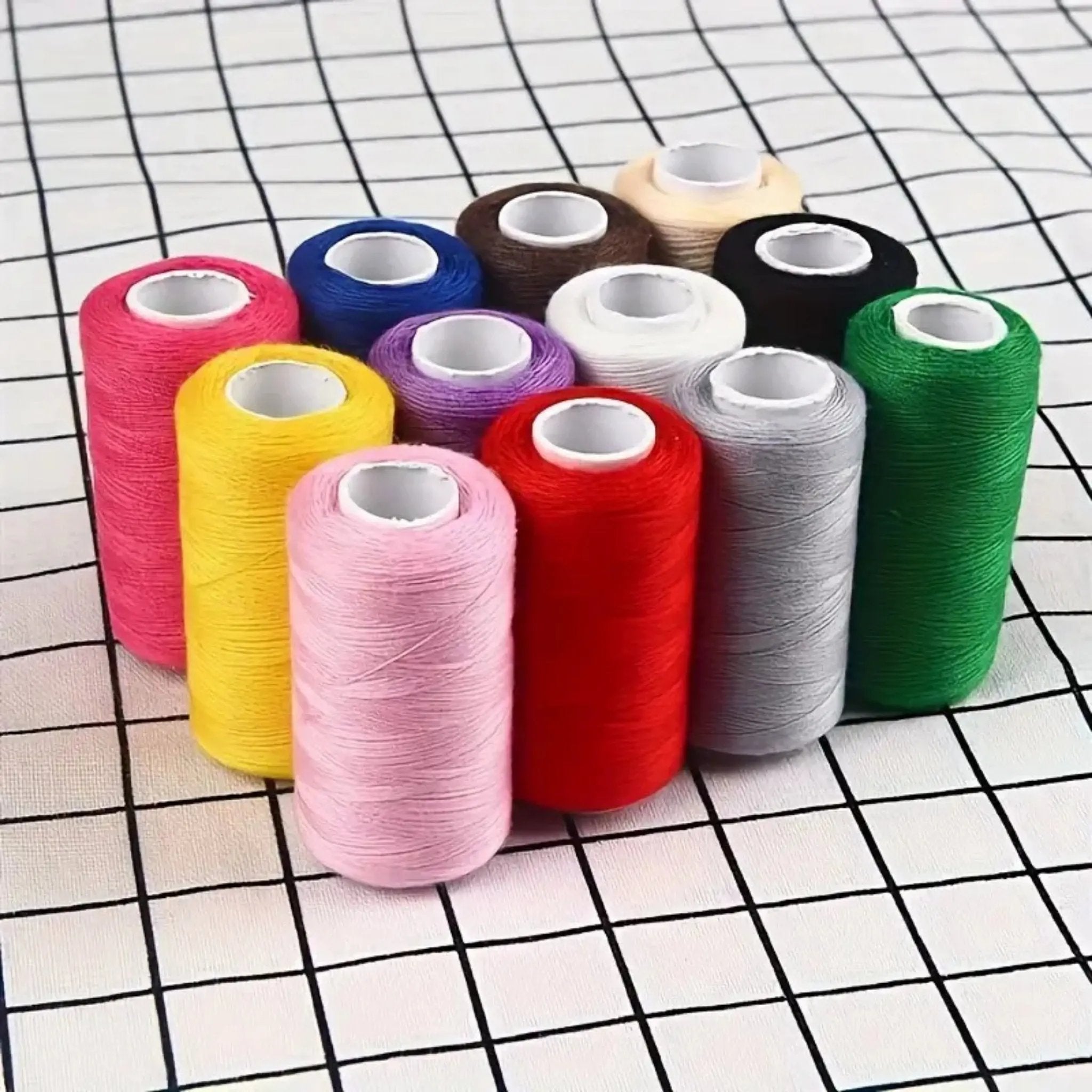 Lot de 12 bobines de fil couture La Bobine Déjantée