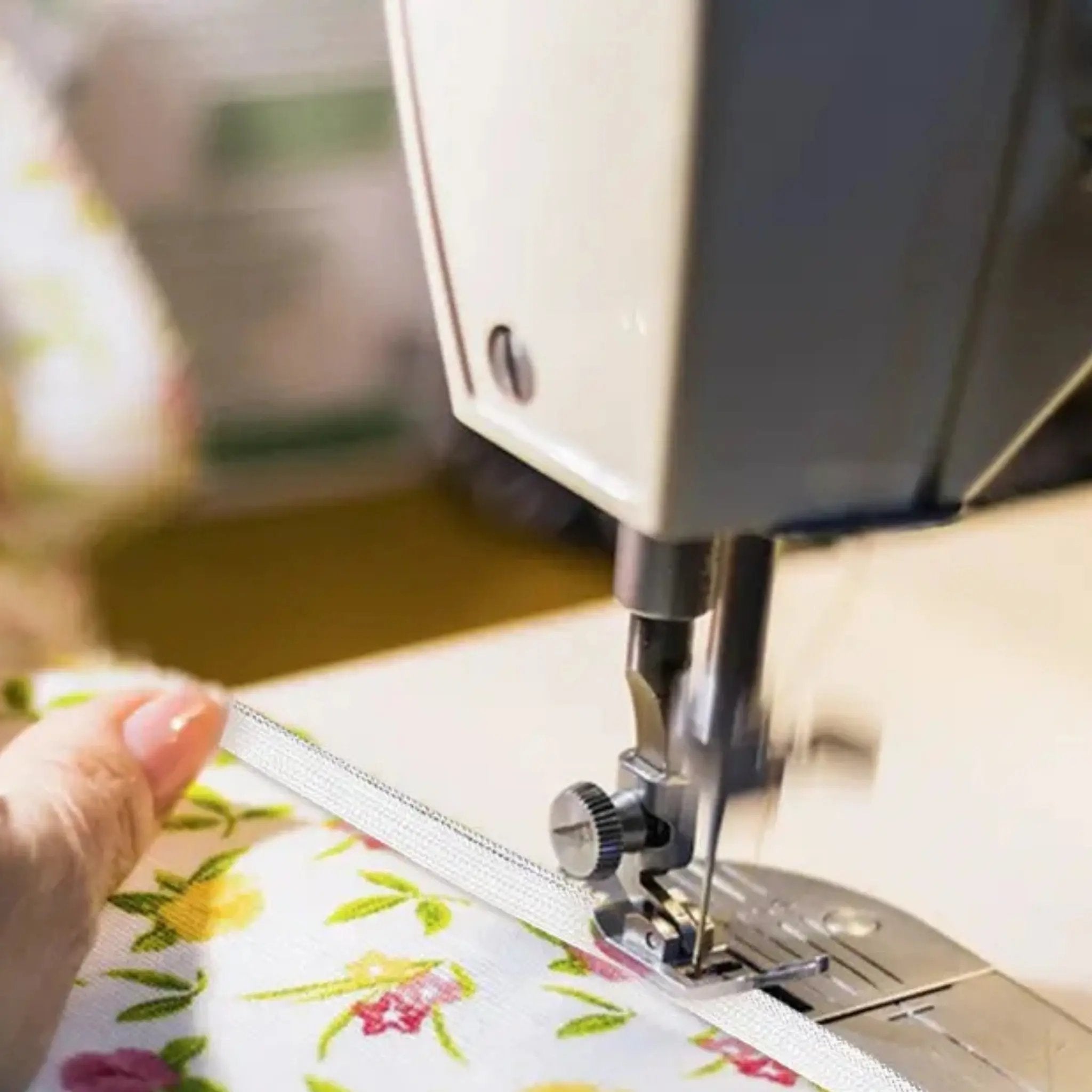 Passepoil Polyester– 10 mm Vendu au Mètre La Bobine Déjantée